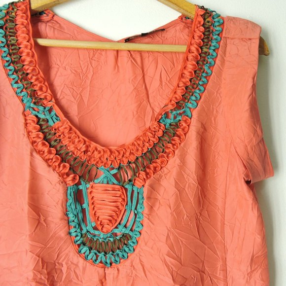 Nanette Lepore gorgeous crinkle silk coral red green embellished blouse top 0 - Picture 4 of 9